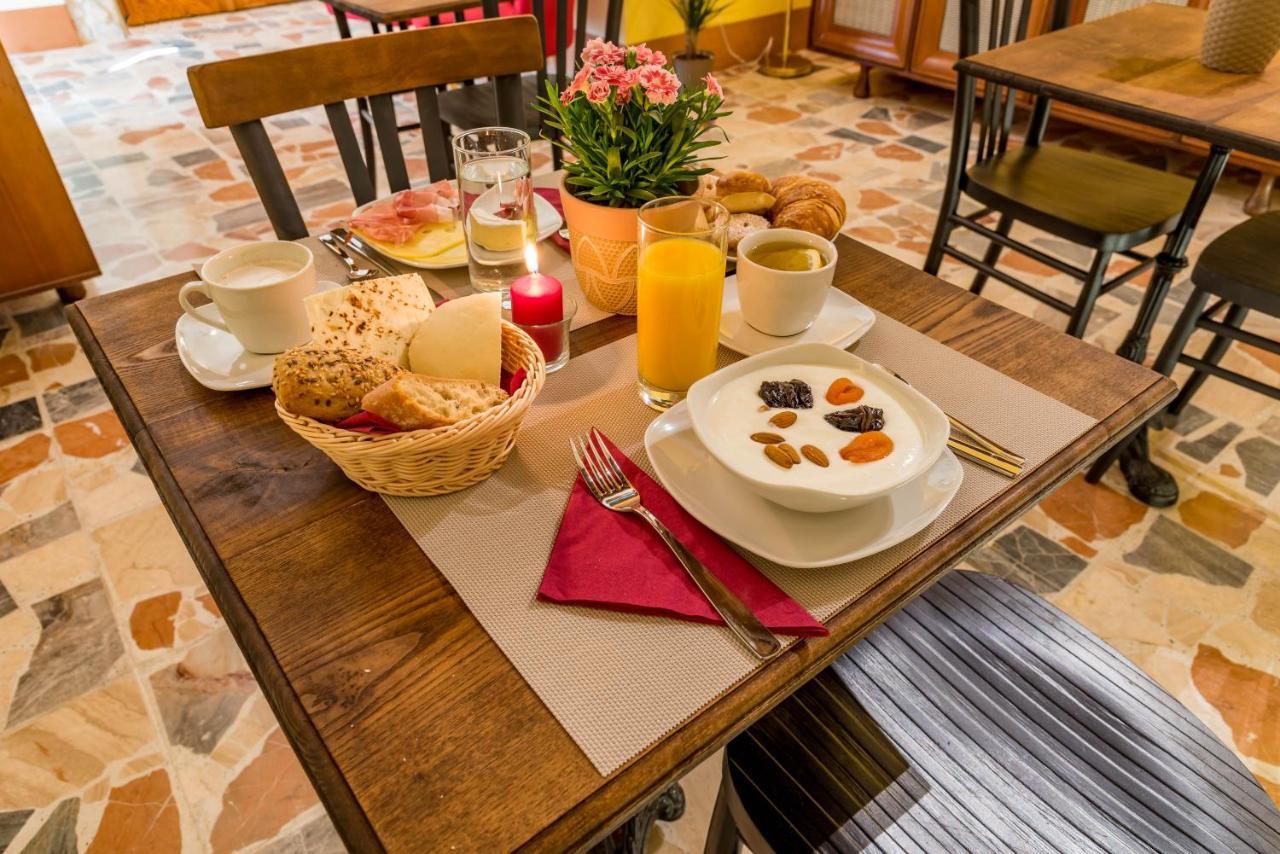 Cappuccine Guesthouse Cagliari Kültér fotó
